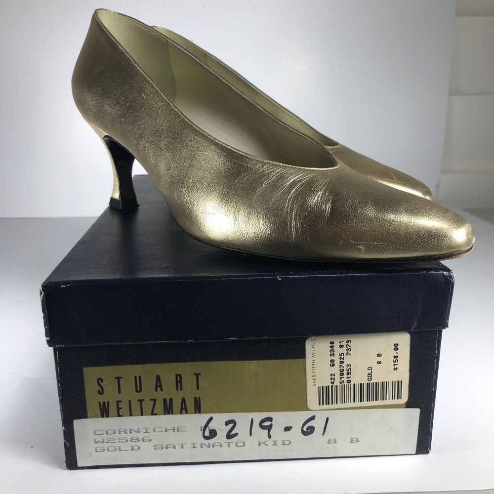 Stuart Weitzman Corniche Gold Satinato Heels - Picture 3 of 8
